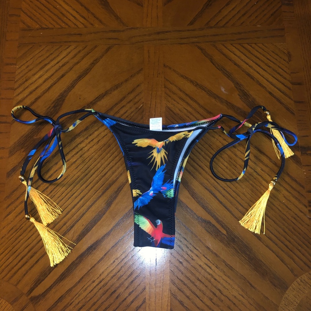 bikini bottoms